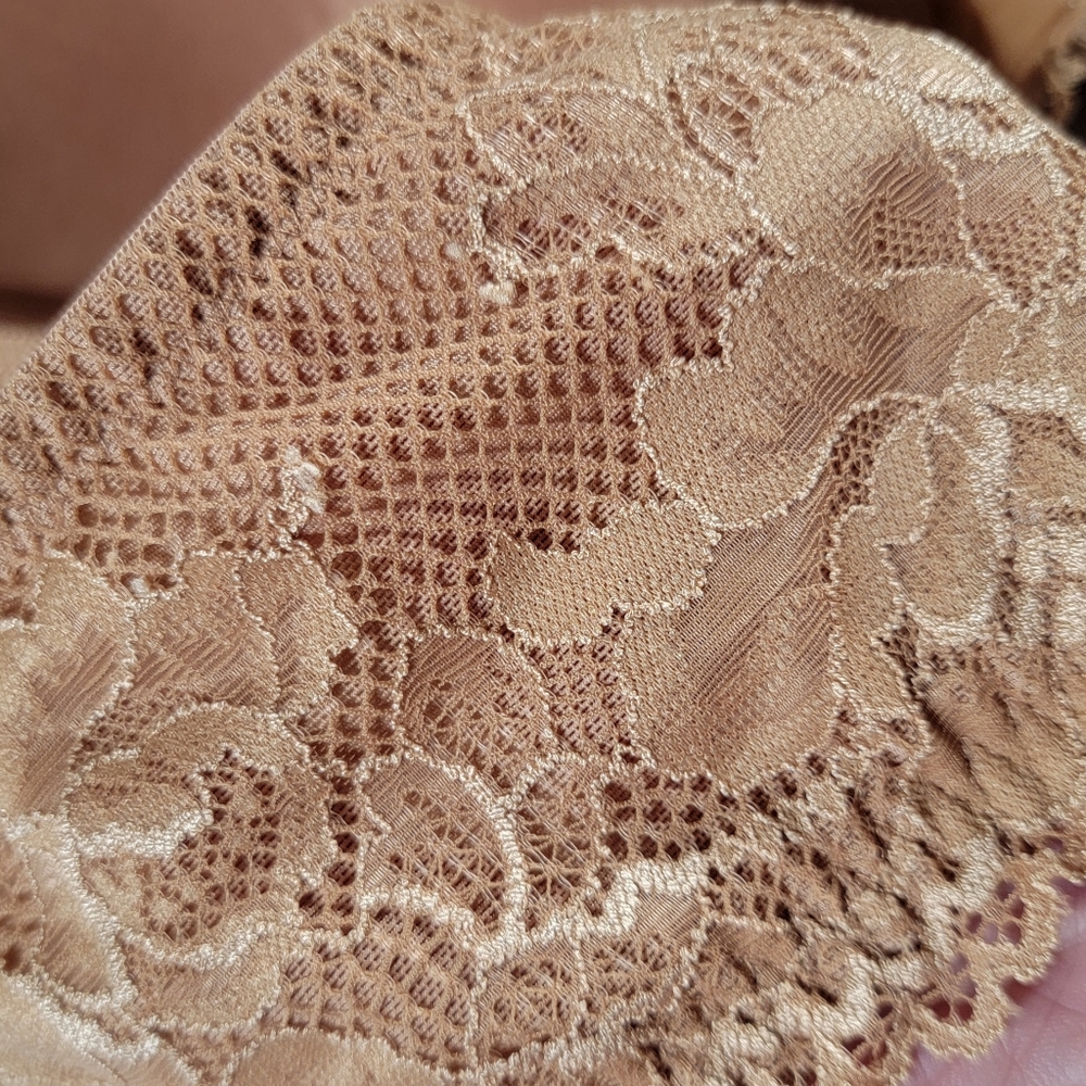 savage x fenty tan lace underwire padded push up bra 42D nwot intimates bras - Picture 9 of 9